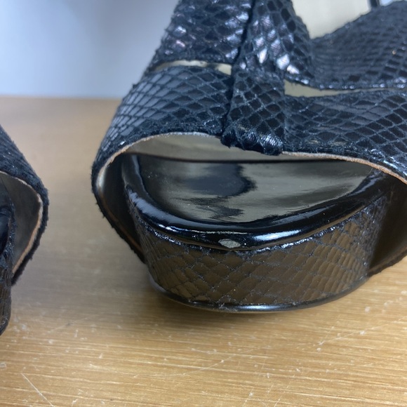 Women’s Size 9 Guess Tora Sandal Heels - Picture 11 of 13